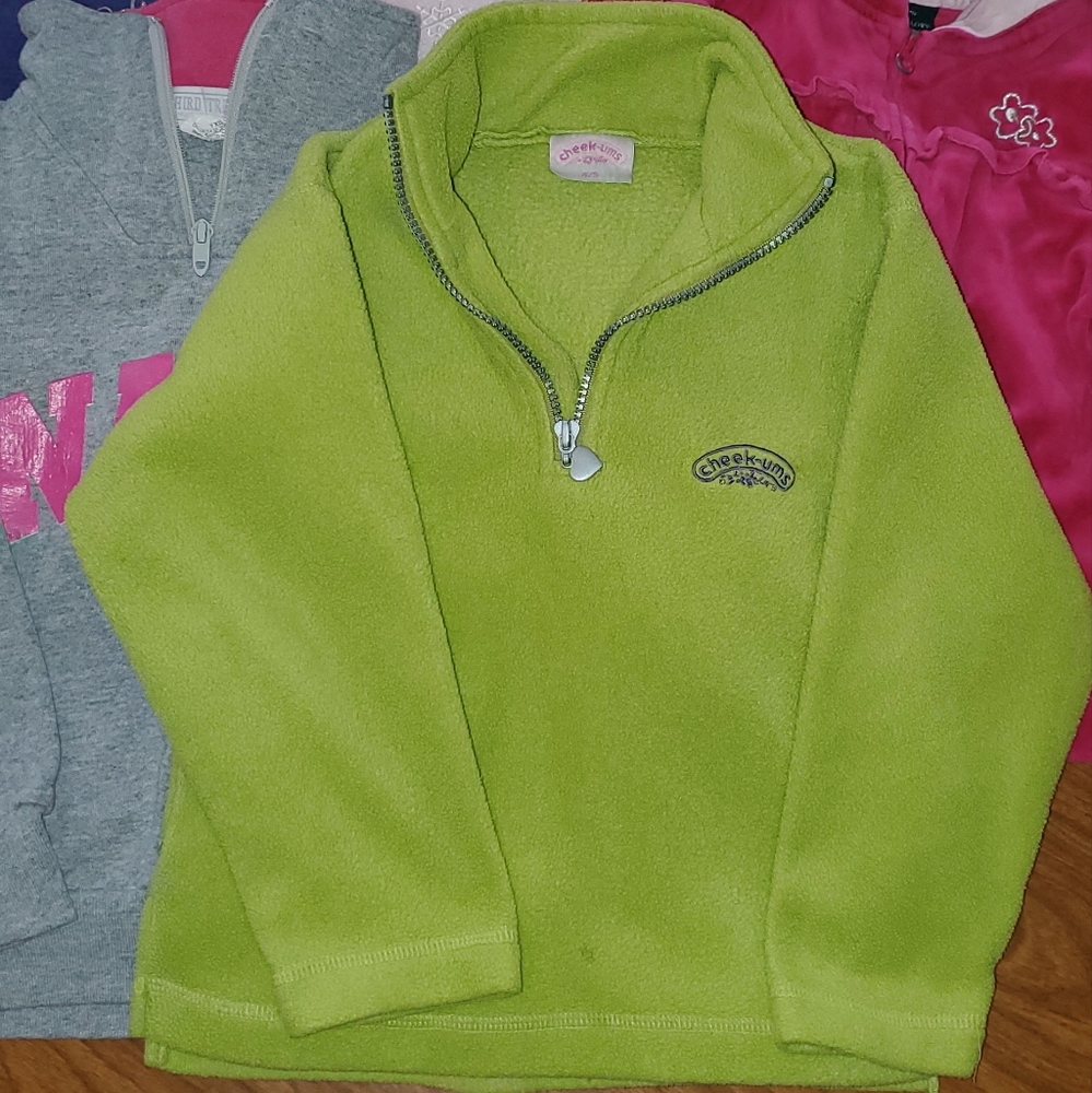 Bundle of sweatshirts- size 5 little girl - Picture 8 of 8